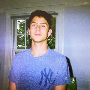 Meet your Posher, Zach